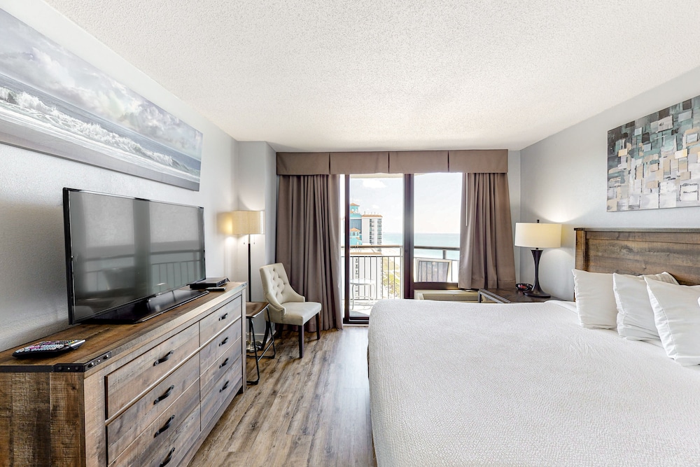 Condo, 1 Bedroom (Partial Ocean View 1 King) photo 1
