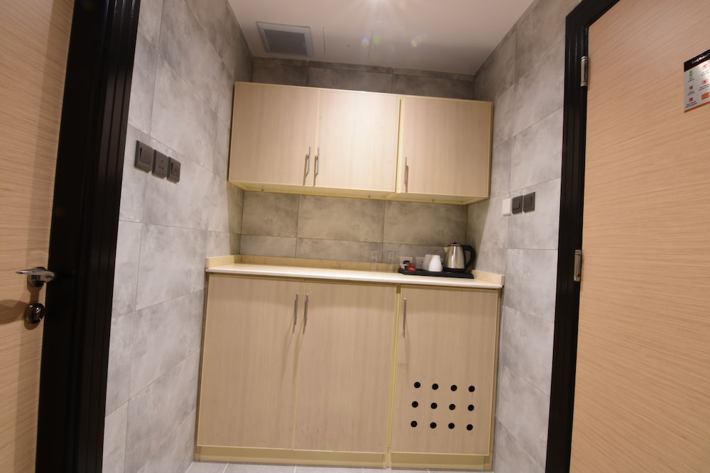 Deluxe Twin Room - Photo 9