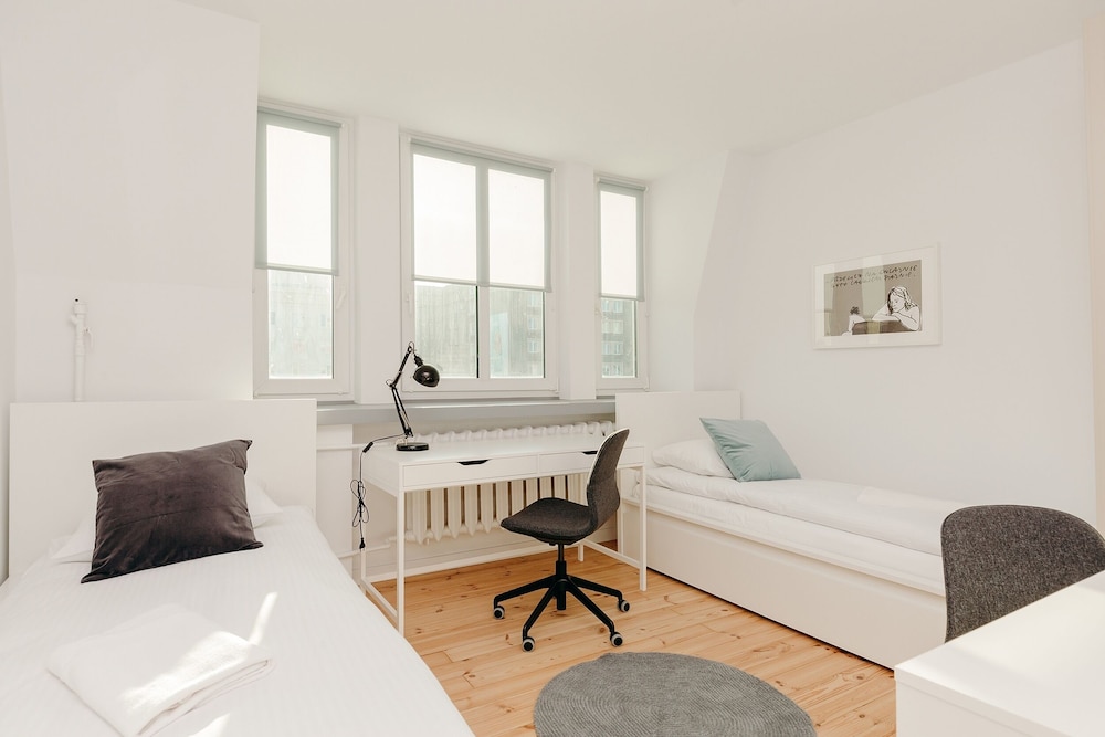 Apartment - Photo 8