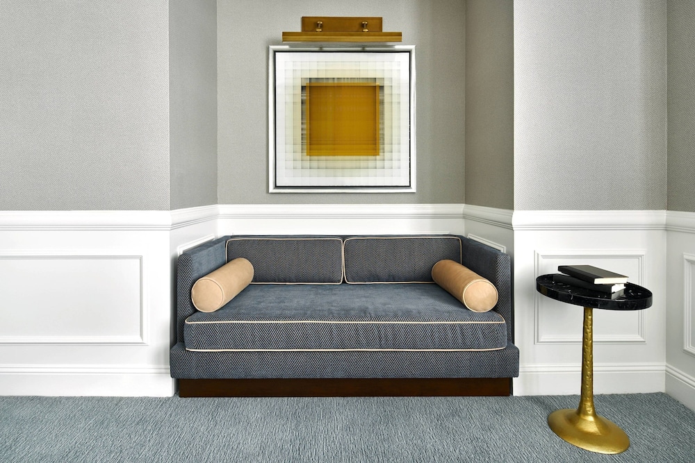Suite, 1 Bedroom, Balcony