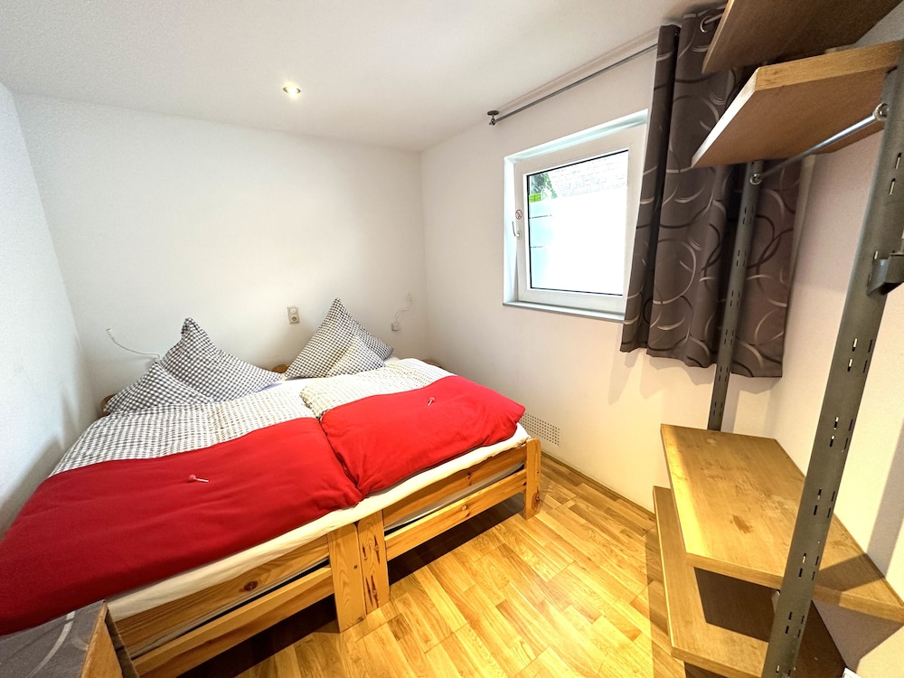 City Villa, 3 Bedrooms, Non Smoking, Hot Tub photo 1