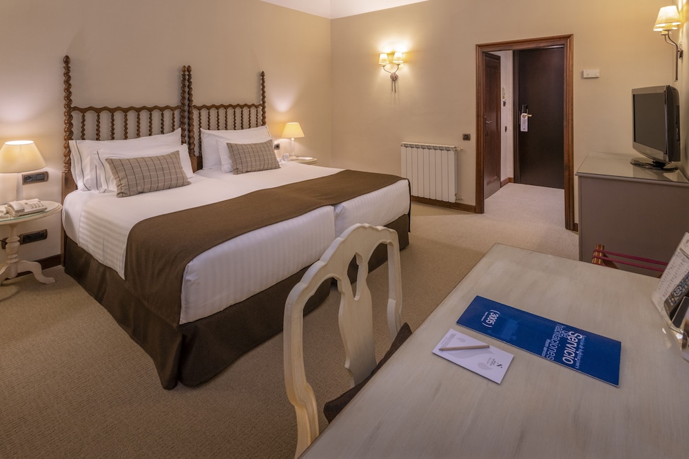 Executive Double or Twin Room - Photo 6