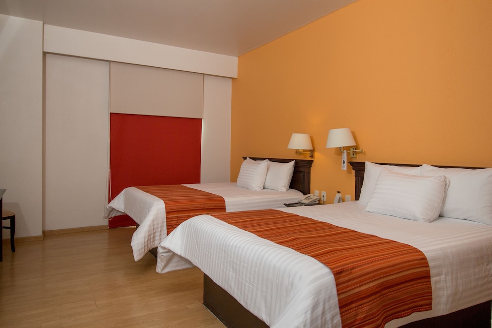 Standard Double Room - Photo 4
