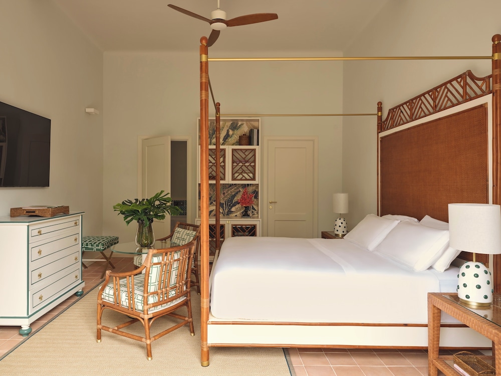 Room (Garden)