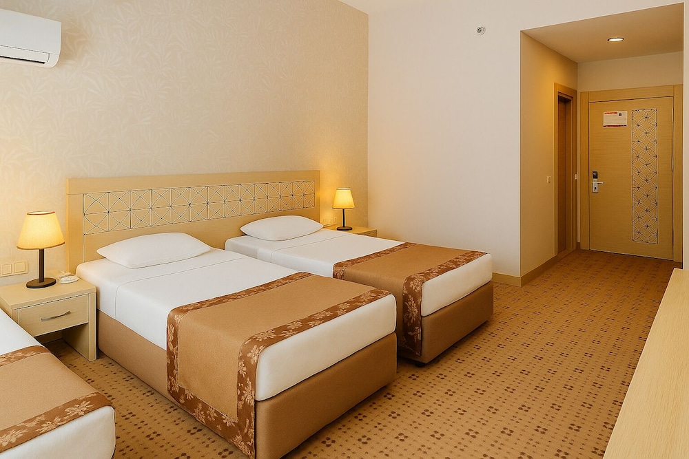 Standard Triple Room, Balcony