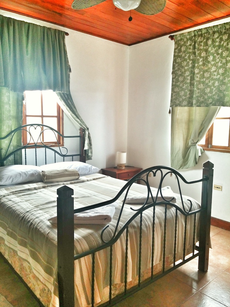 Premium Apartment, 3 Bedrooms, Ocean View photo 1