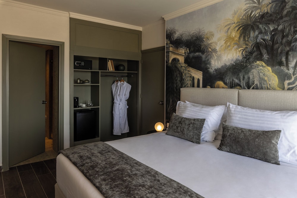 Deluxe Room, Sea View photo 3