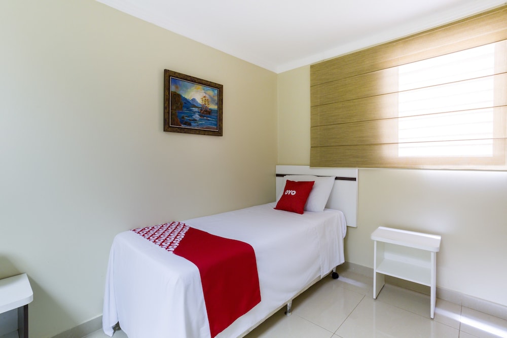 Superior Room (Quintuple,1 Double Bed + 3 Single Bed) photo 2