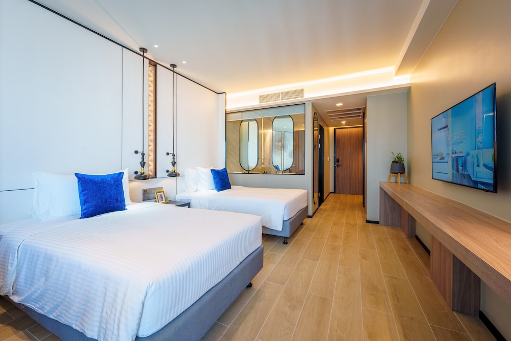 Standard Twin Room - Photo 5