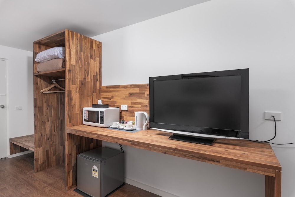 One Bedroom Apartment photo 3