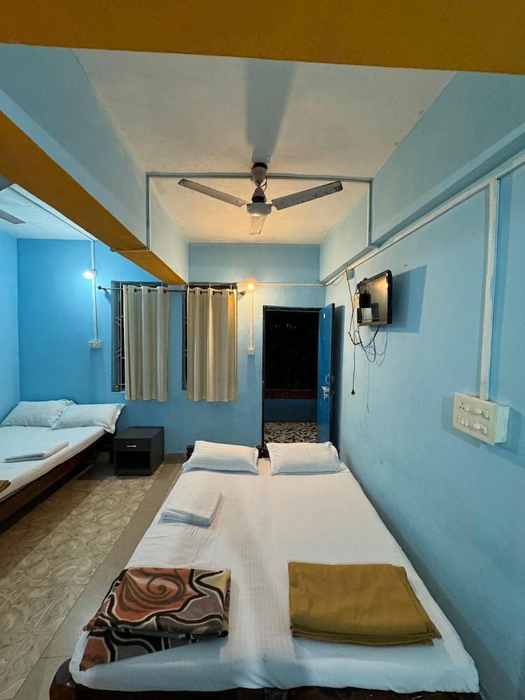 Comfort Shared Dormitory