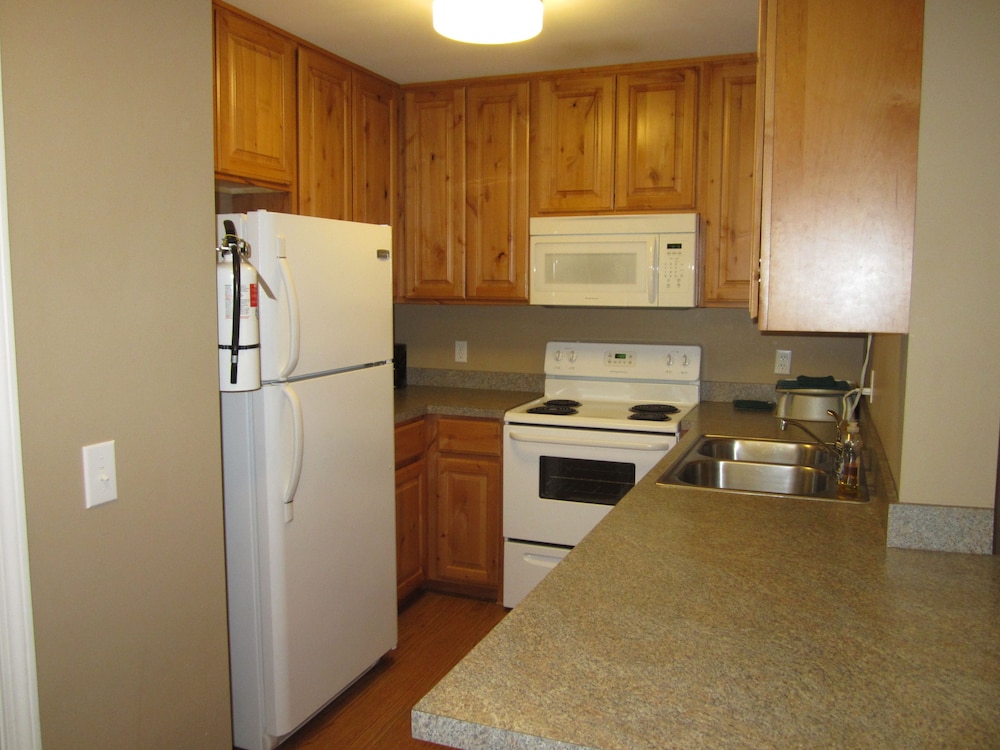 Studio Suite (Offsite) photo 3