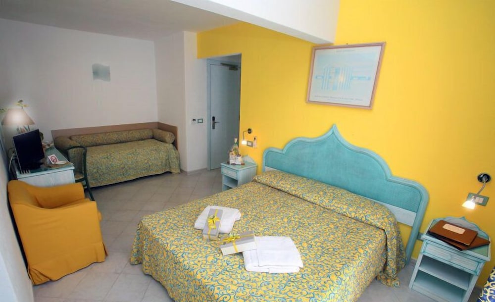 Comfort Quadruple Room photo 3
