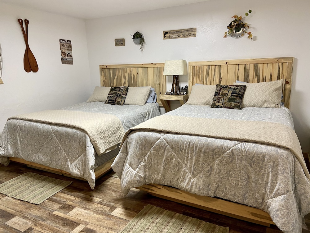 Deluxe Double Room, 2 Queen Beds photo 1