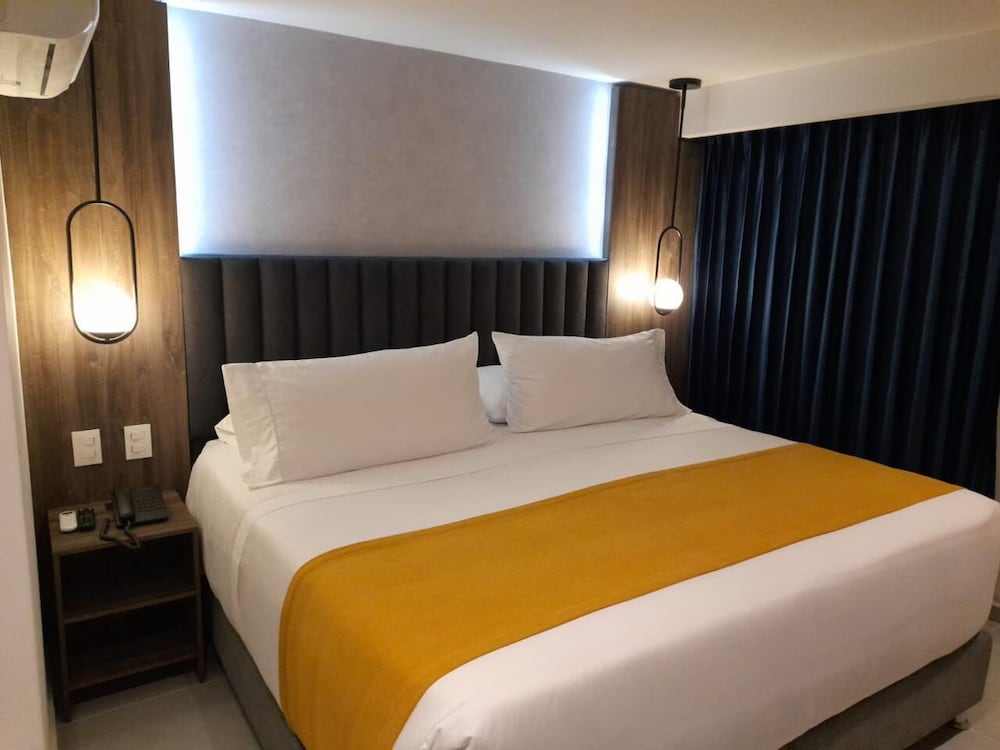 Standard Double Room - Photo 5