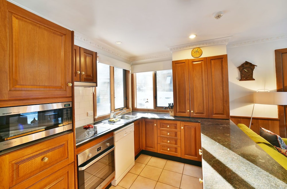 Premium Chalet, 2 Bedrooms, Mountain View, Garden Area photo 2