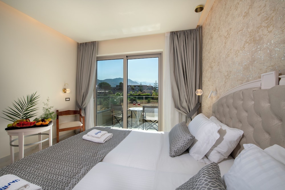 Premium Single Room