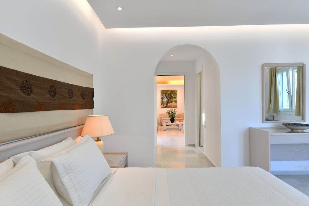Executive Suite, Sea View