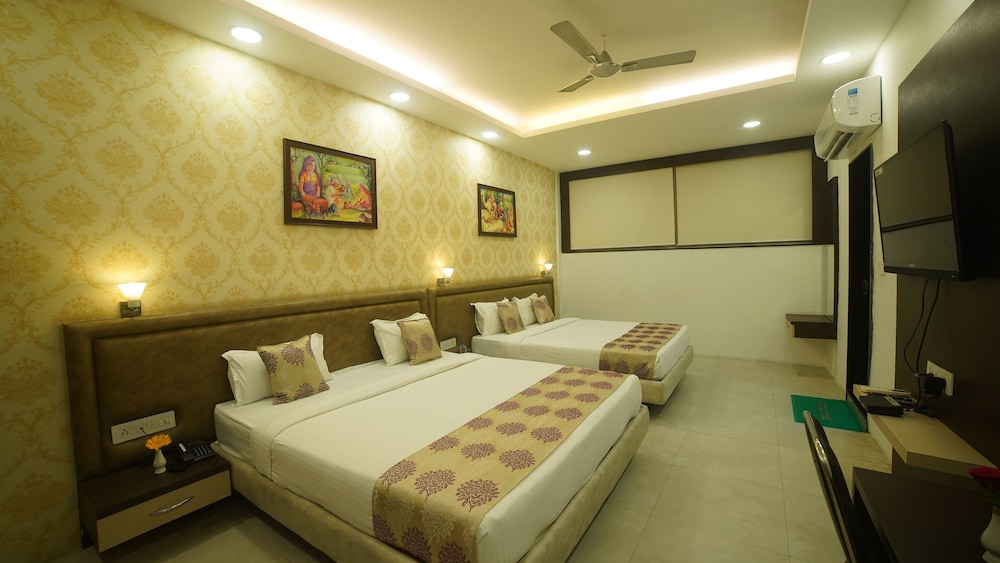 Luxury Room - Photo 1