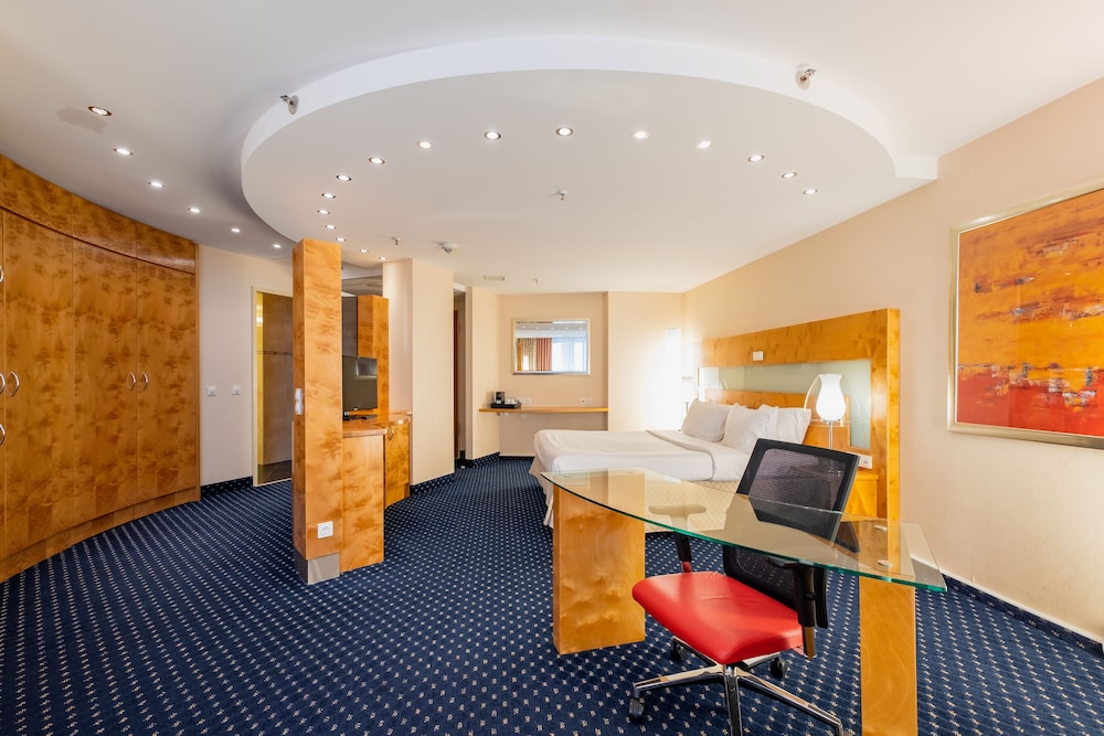 Suite (Arena) photo 2