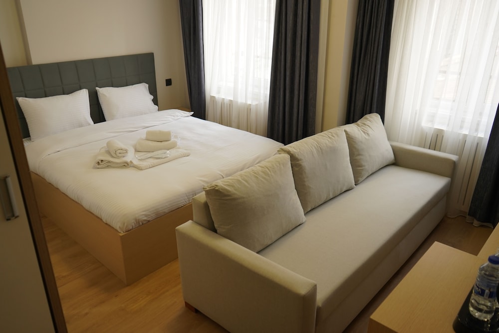 Standard Room - Photo 9