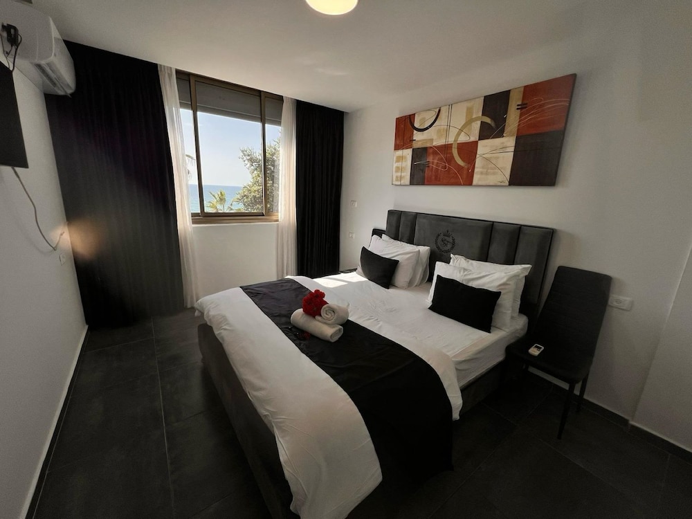 Standard Double or Twin Room, 1 Bedroom, Ocean View, Beachfront
