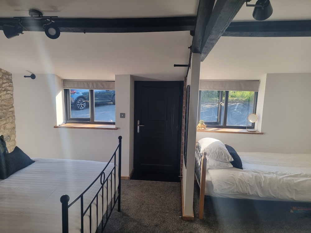 Comfort Suite, Ensuite, Courtyard View (HAZEL) photo 3