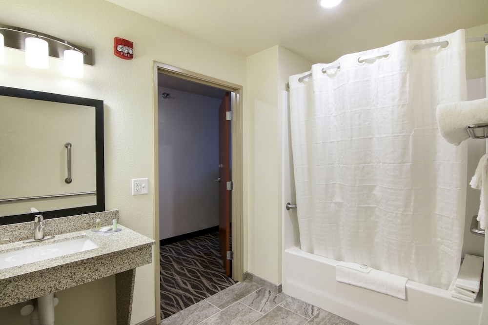 Cobblestone Inn & Suites - Menomonie/UW-Stout, Foto 2