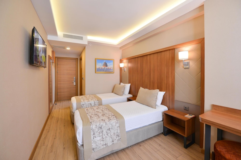 Classic Double or Twin Room - Photo 1