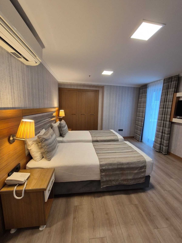 Superior Twin Room photo 1