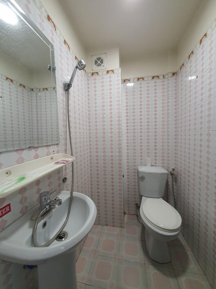 Standard Room photo 3