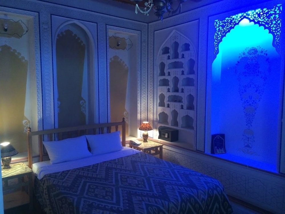 Deluxe Double Or Twin Room photo 2