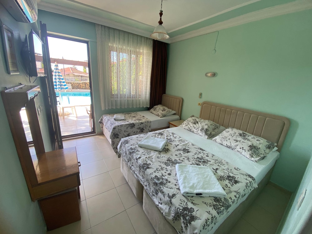 Triple Room photo 3