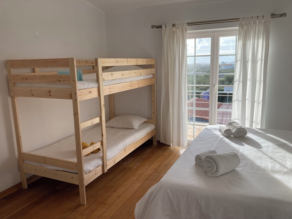 Superior Quadruple Room photo 2