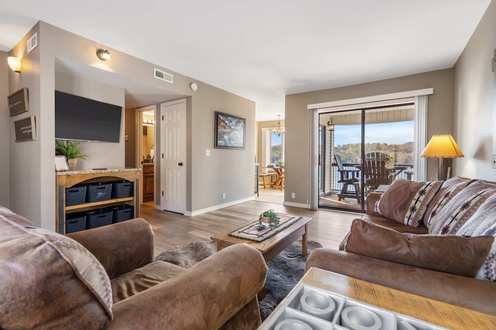 Condo, Multiple Beds, Patio (Lakescape at The Getaways)