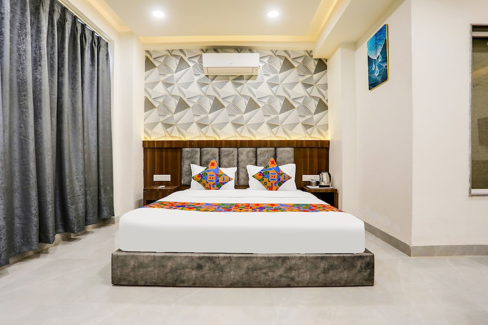 Luxury Room photo 1