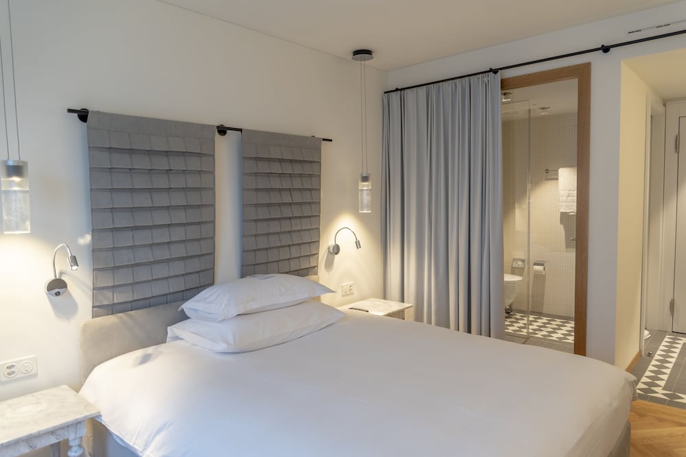 Double Room - Photo 1