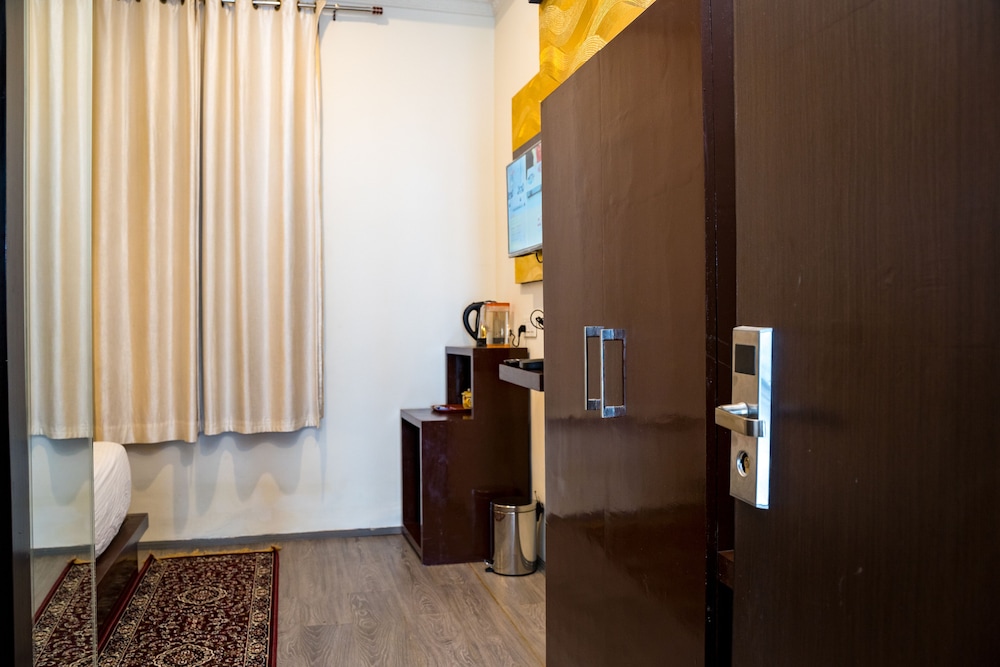 Classic Room - Photo 1