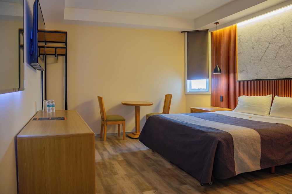 Deluxe Room, photo 7