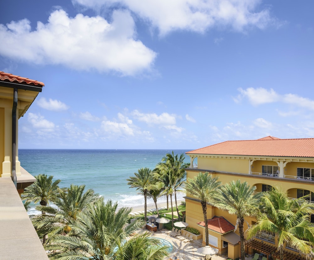 Club Room, 1 King Bed, Ocean View - Photo 7