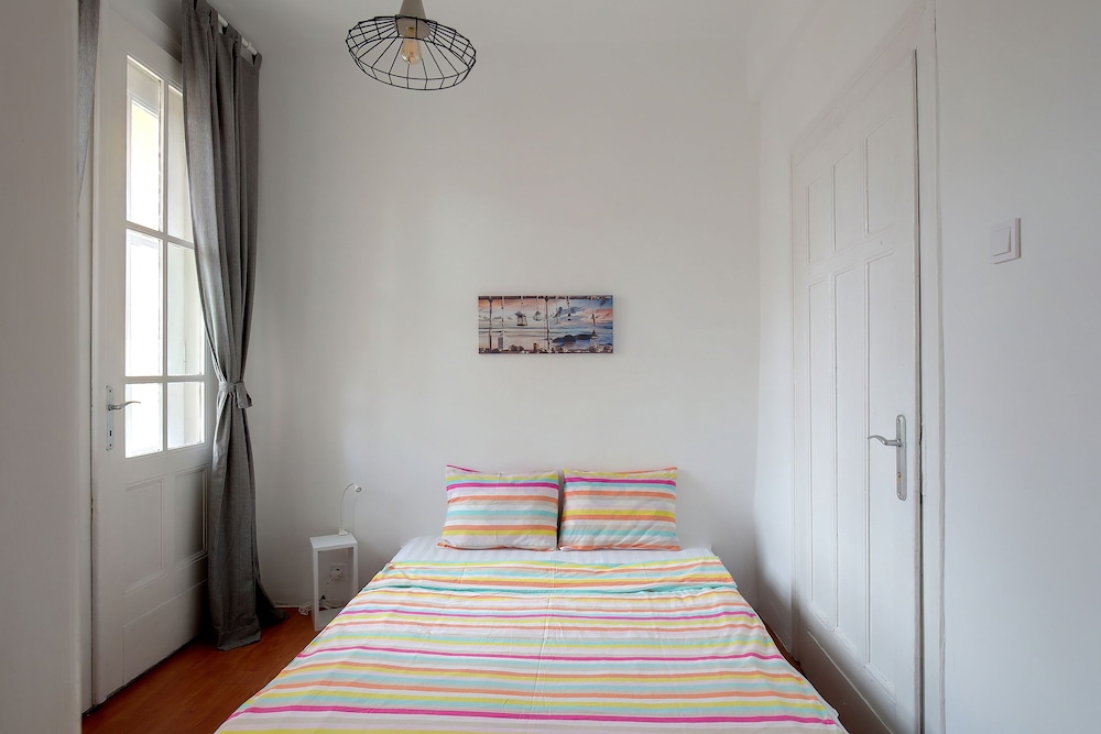 Deluxe Apartment, 2 Bedrooms, Balcony, City View photo 2