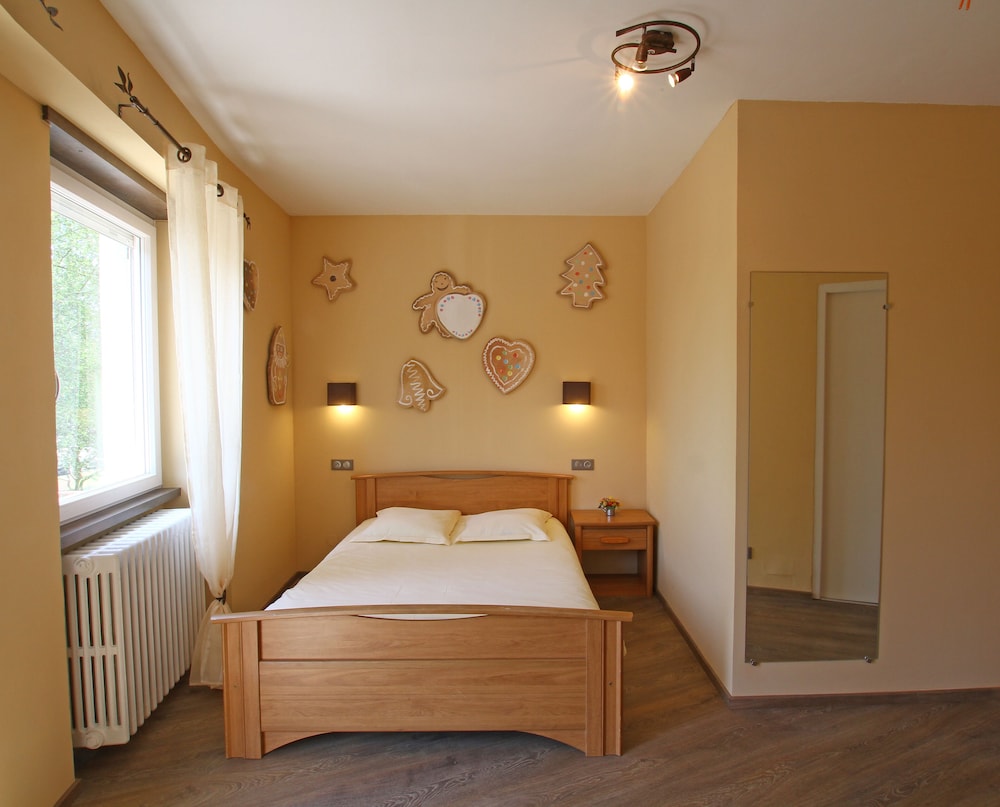Standard Twin Room photo 3