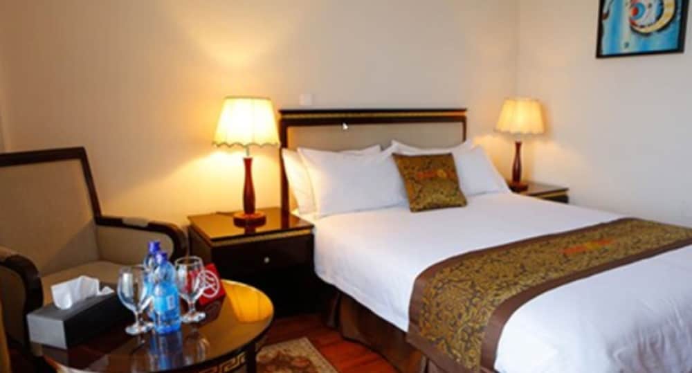Standard Suite photo 2