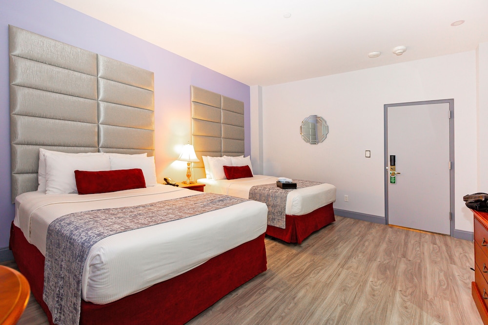 Two Full Beds, Standard