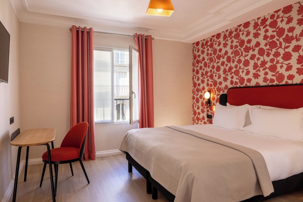 Prestige Room photo 3