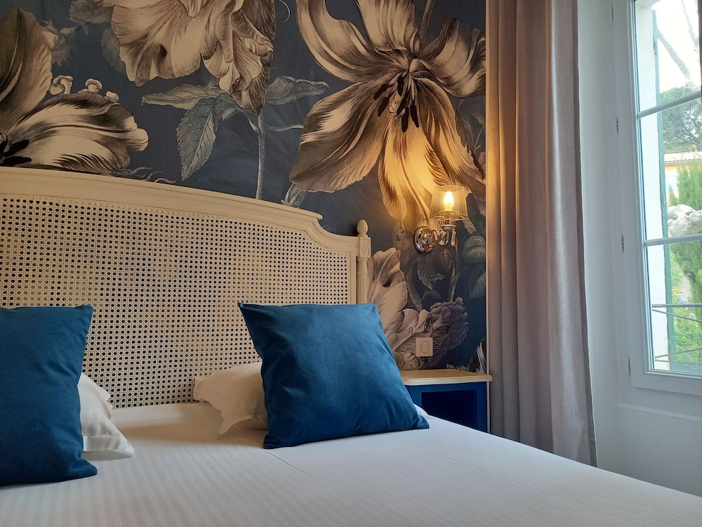 Comfort Room photo 2