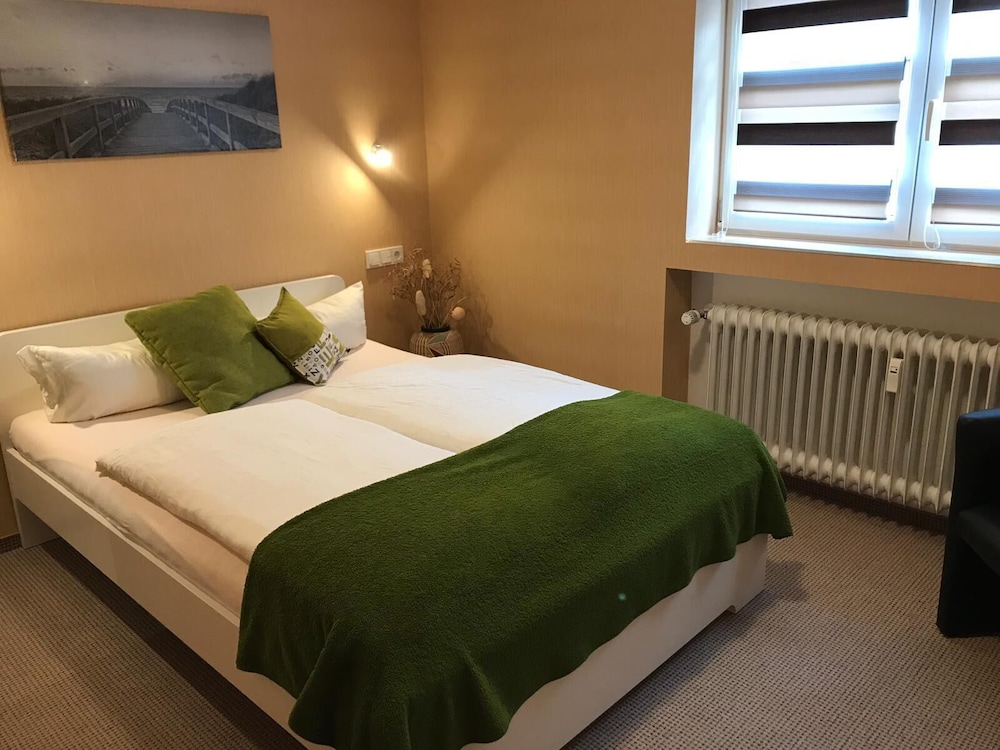 Standard Double Room photo 3