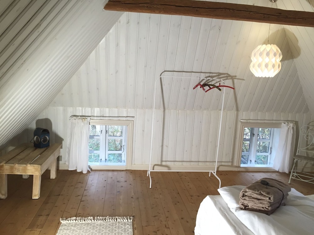 Family Room photo 2