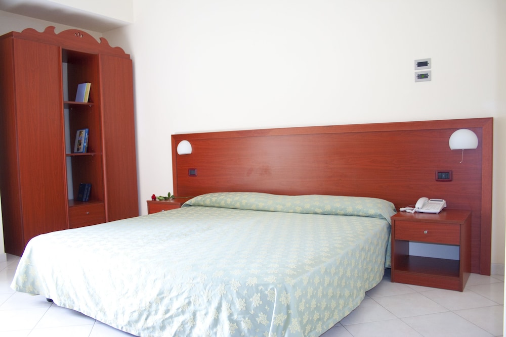 Double or Twin Room, Balcony