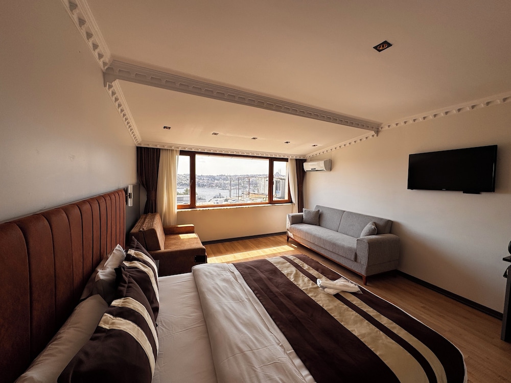 Superior Double or Twin Room, Sea View photo 2